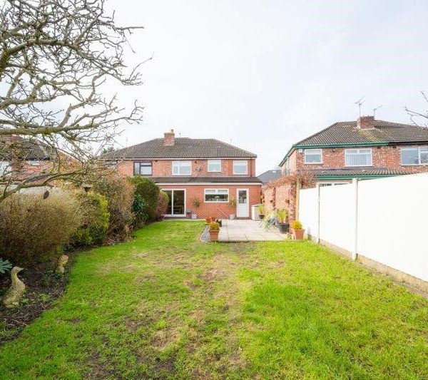 Positive Futures Home – Back garden